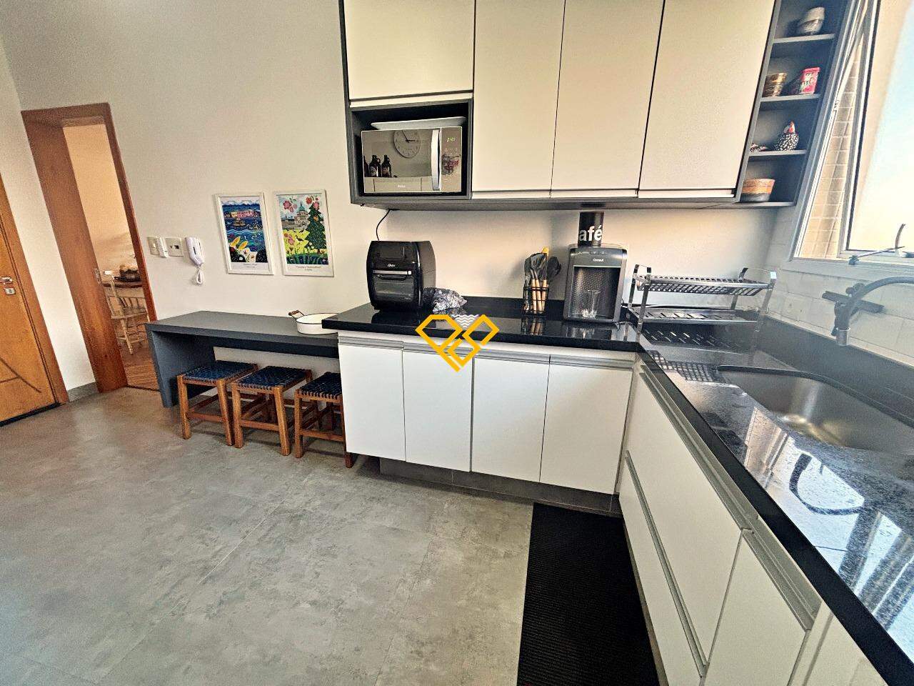 Apartamento à venda no Embaré: Cozinha