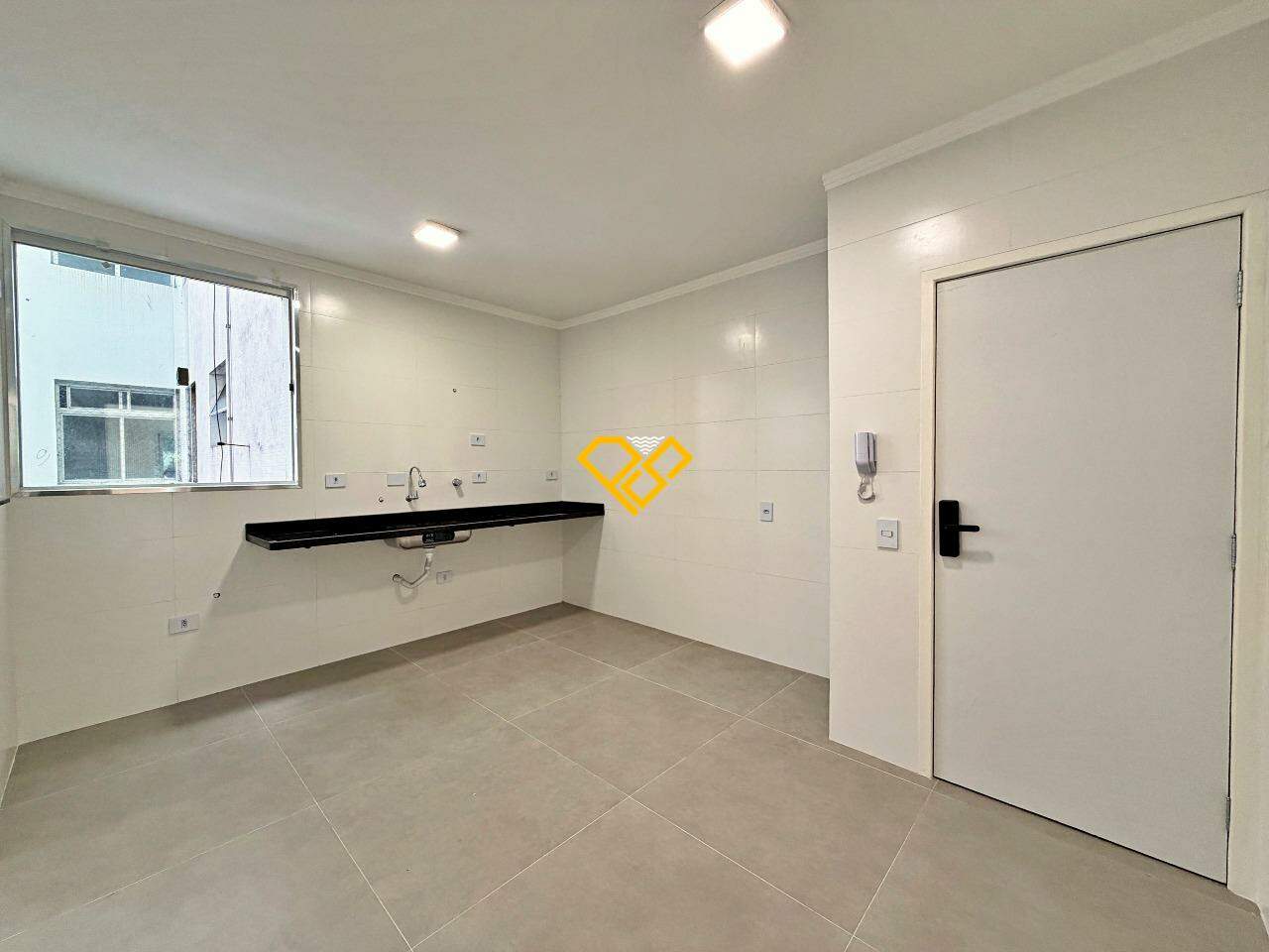 Apartamento para aluguel no Boqueirão: Cozinha