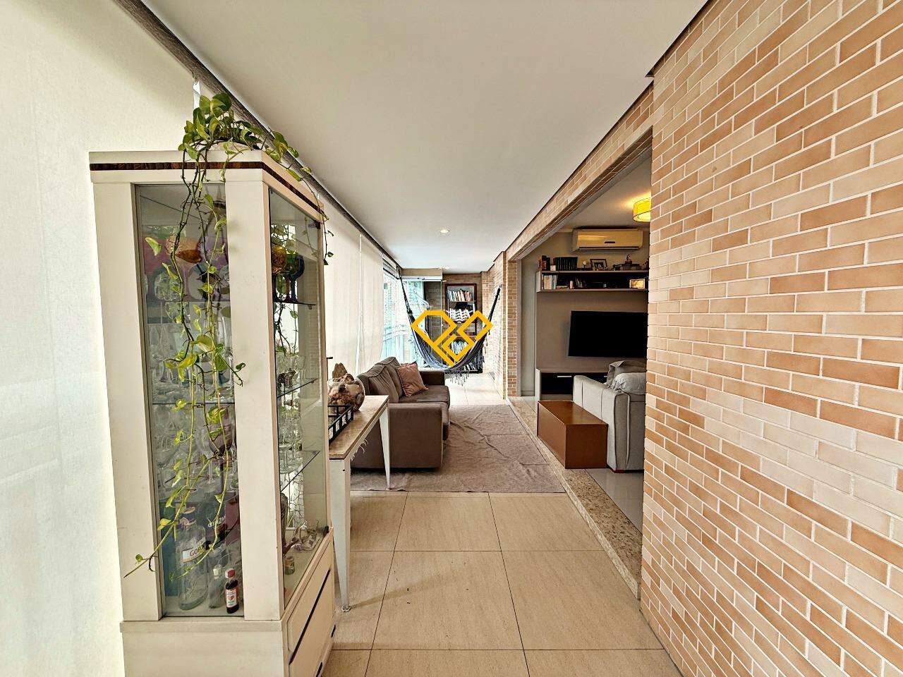Apartamento à venda no Gonzaga: Varanda