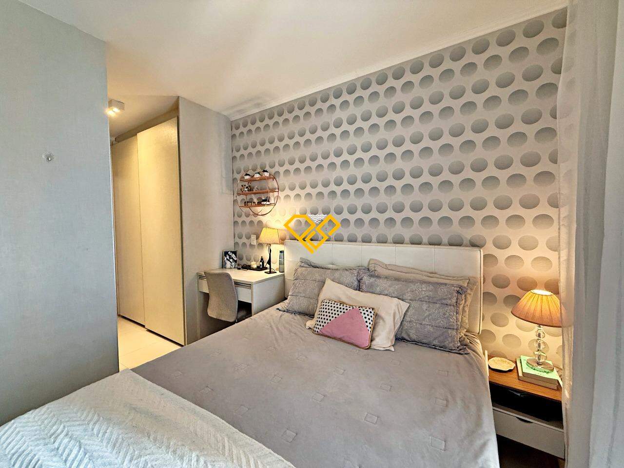 Apartamento à venda no Gonzaga: Dormitório 1 - suíte