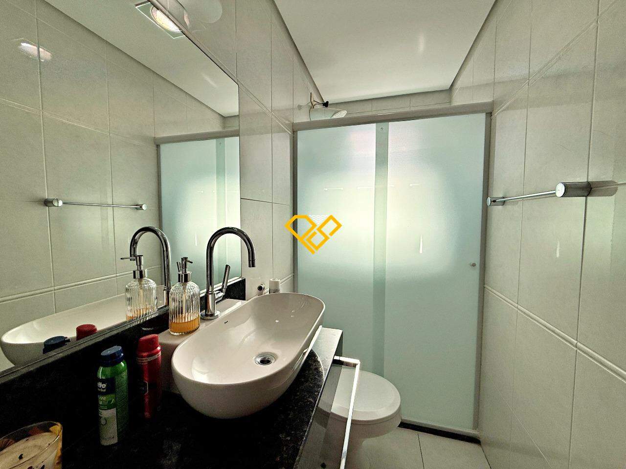 Apartamento à venda no Embaré: Wc suíte