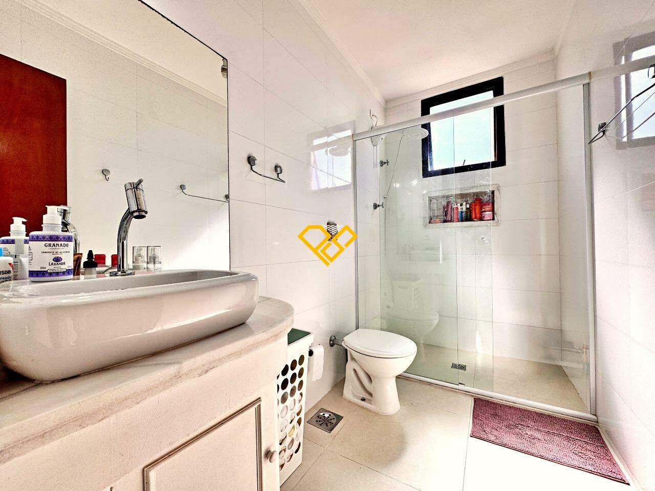 Apartamento para aluguel no Gonzaga: Wc social