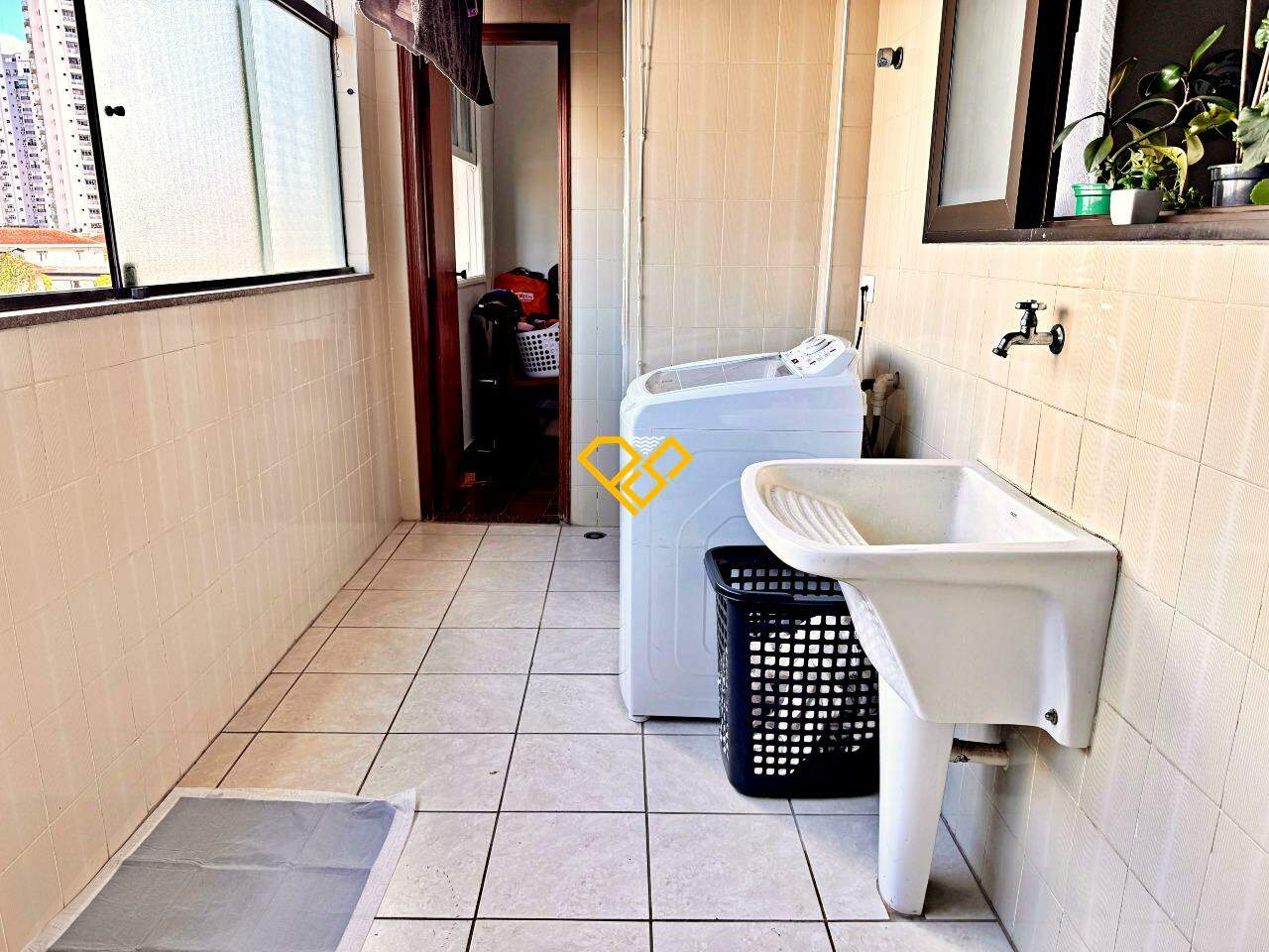 Apartamento para aluguel no Gonzaga: Área de serviço