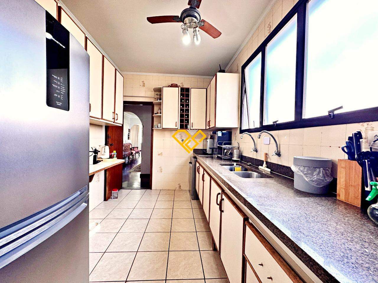 Apartamento para aluguel no Gonzaga: Cozinha