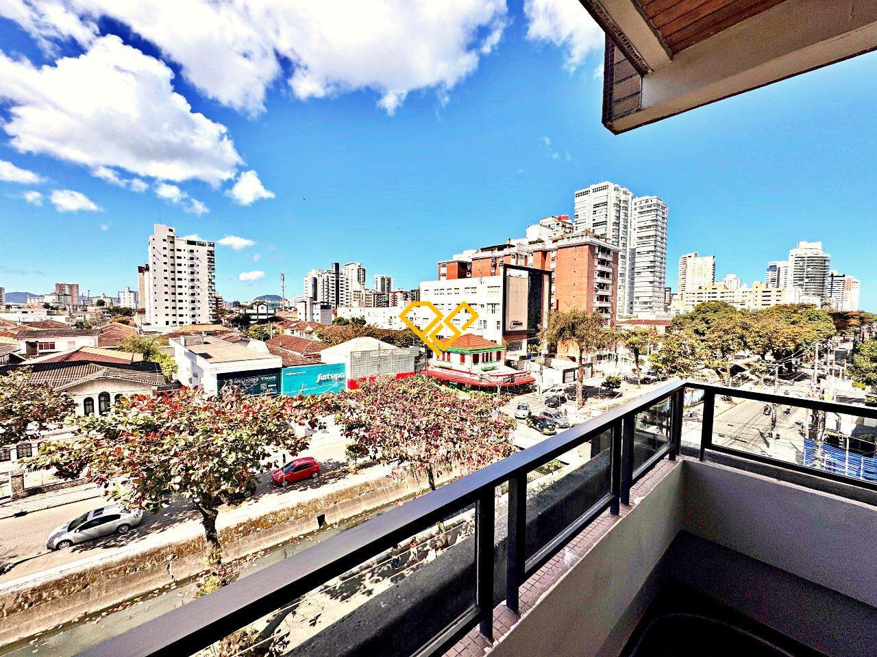 Apartamento para aluguel no Gonzaga: Varanda