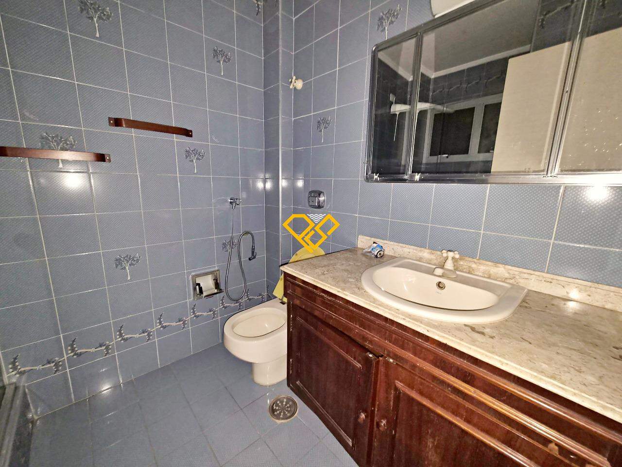 Apartamento à venda no José Menino: Wc social