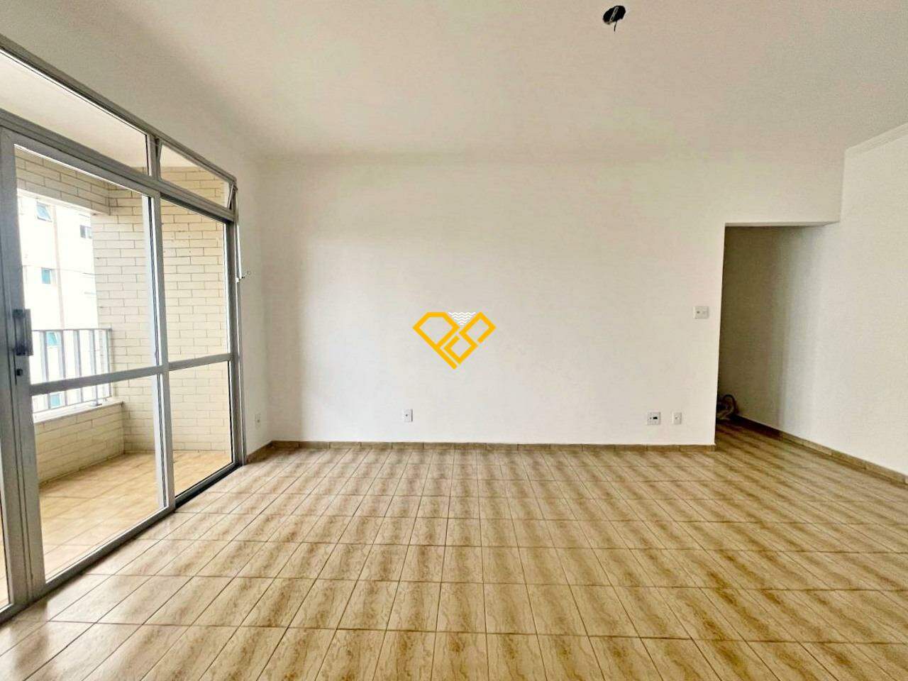 Apartamento para aluguel no Embaré: Sala