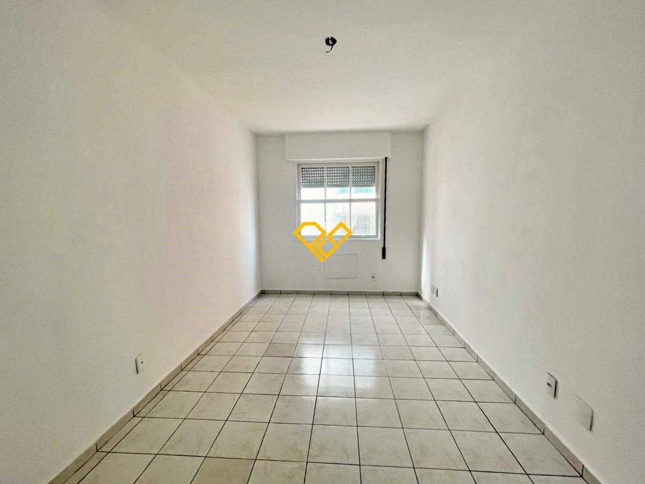 Apartamento para aluguel no Embaré: Dormitório 2