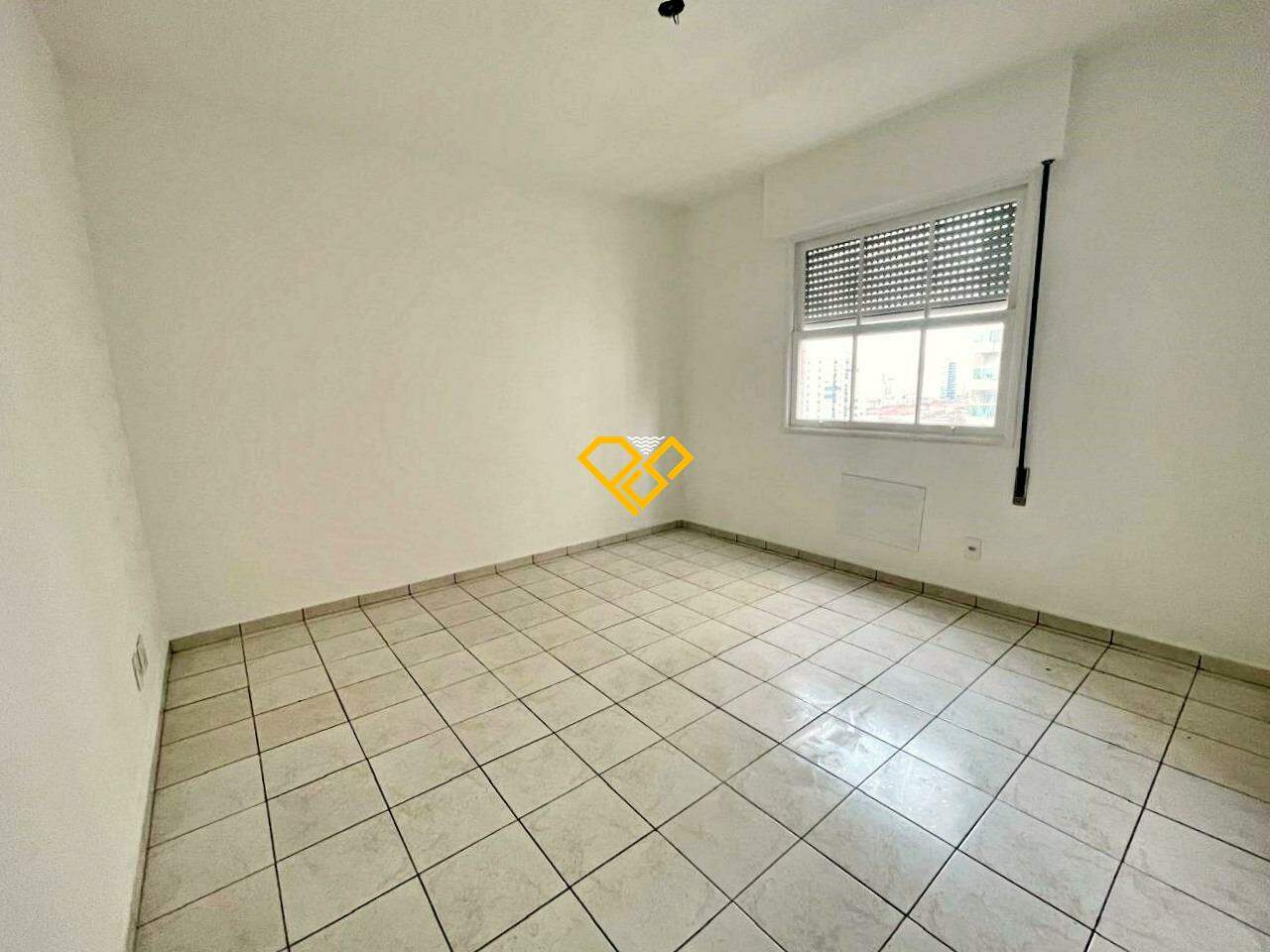 Apartamento para aluguel no Embaré: Dormitório 1