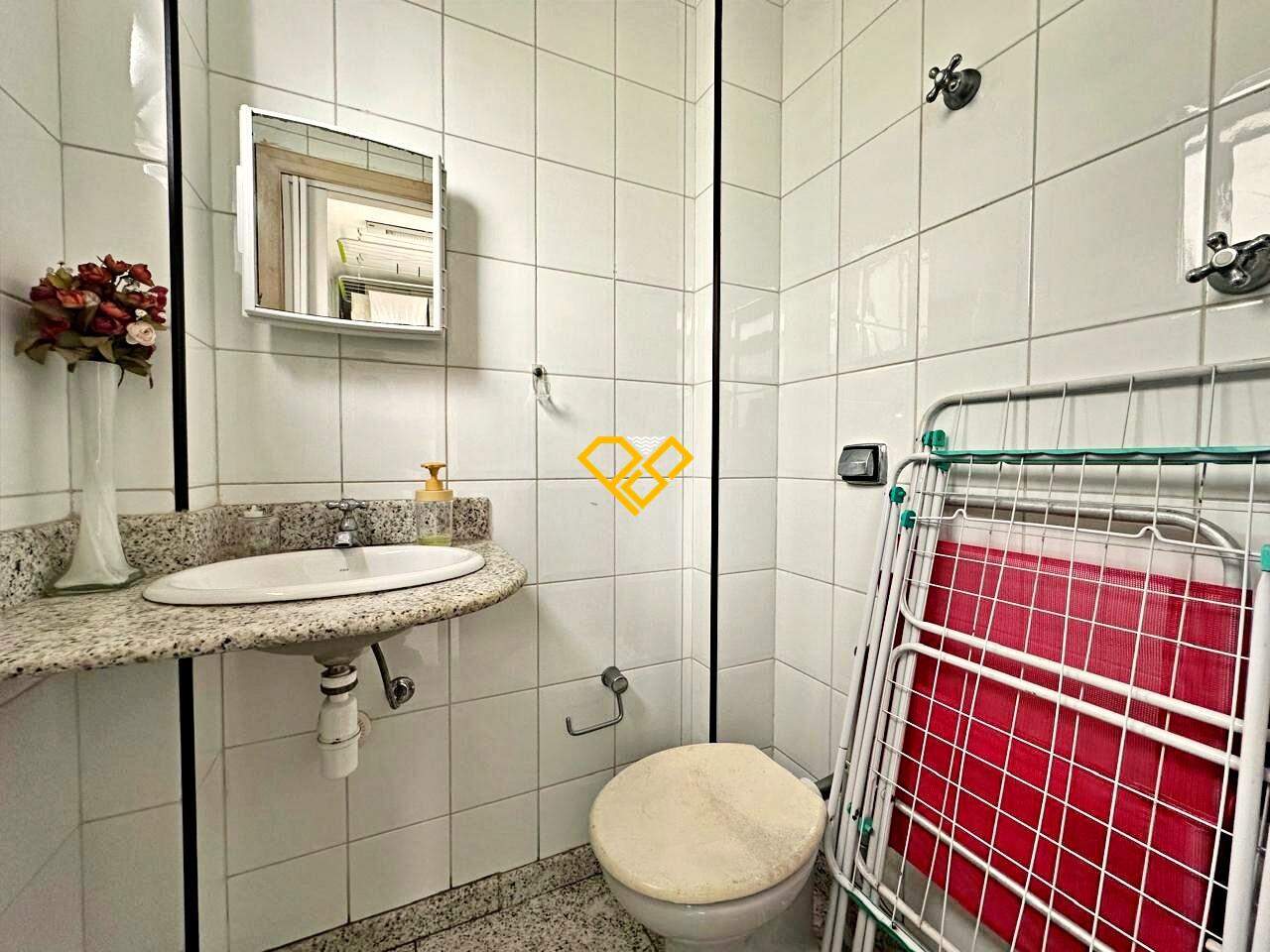 Apartamento à venda no Boqueirão: Wc de serviço