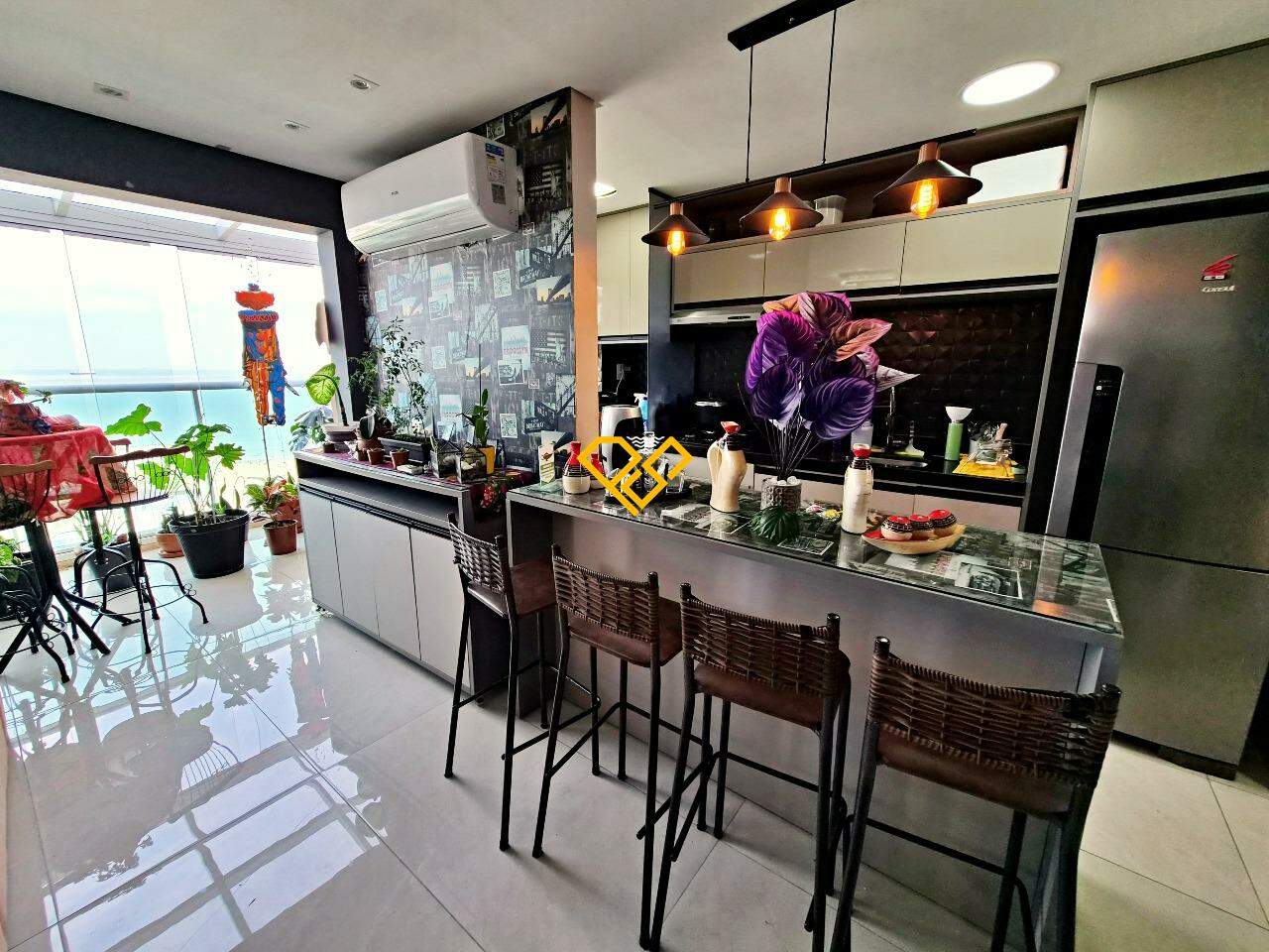 Apartamento Duplex à venda no José Menino: Cozinha