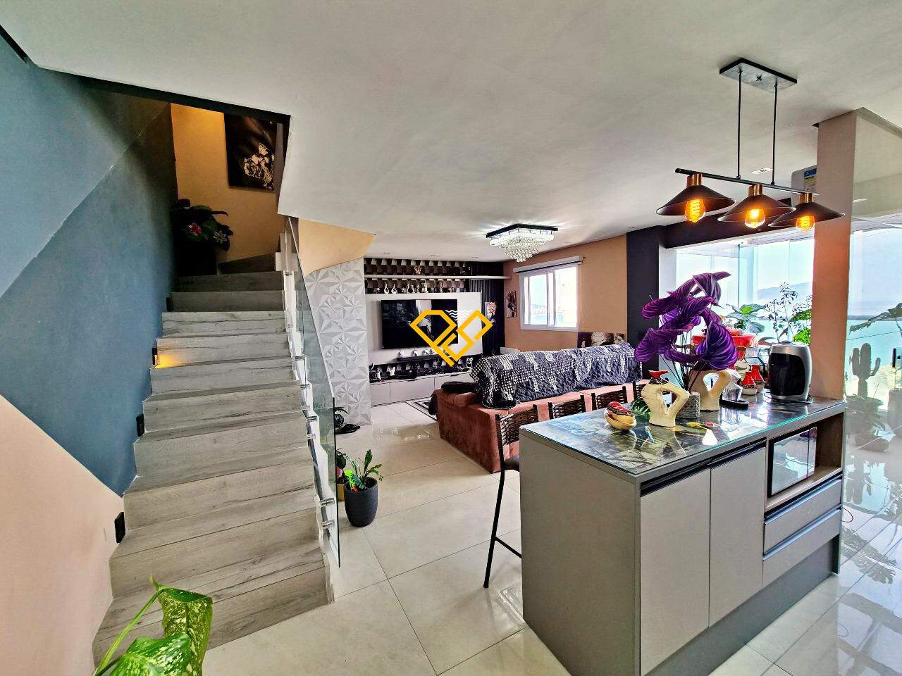 Apartamento Duplex à venda no José Menino: Sala