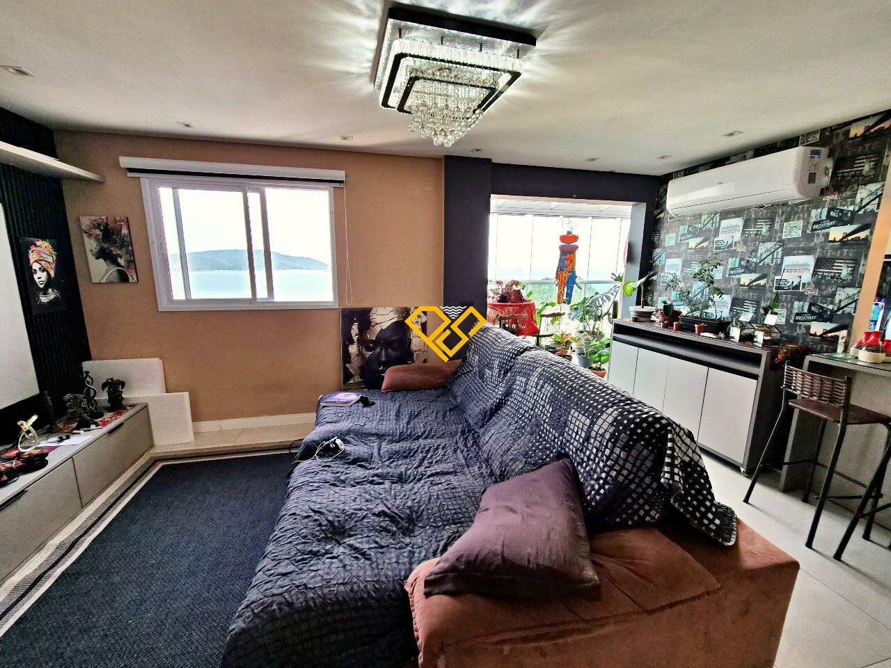 Apartamento Duplex à venda no José Menino: Sala