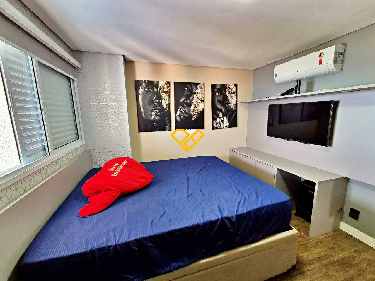 Apartamento Duplex à venda no José Menino: Suíte 1