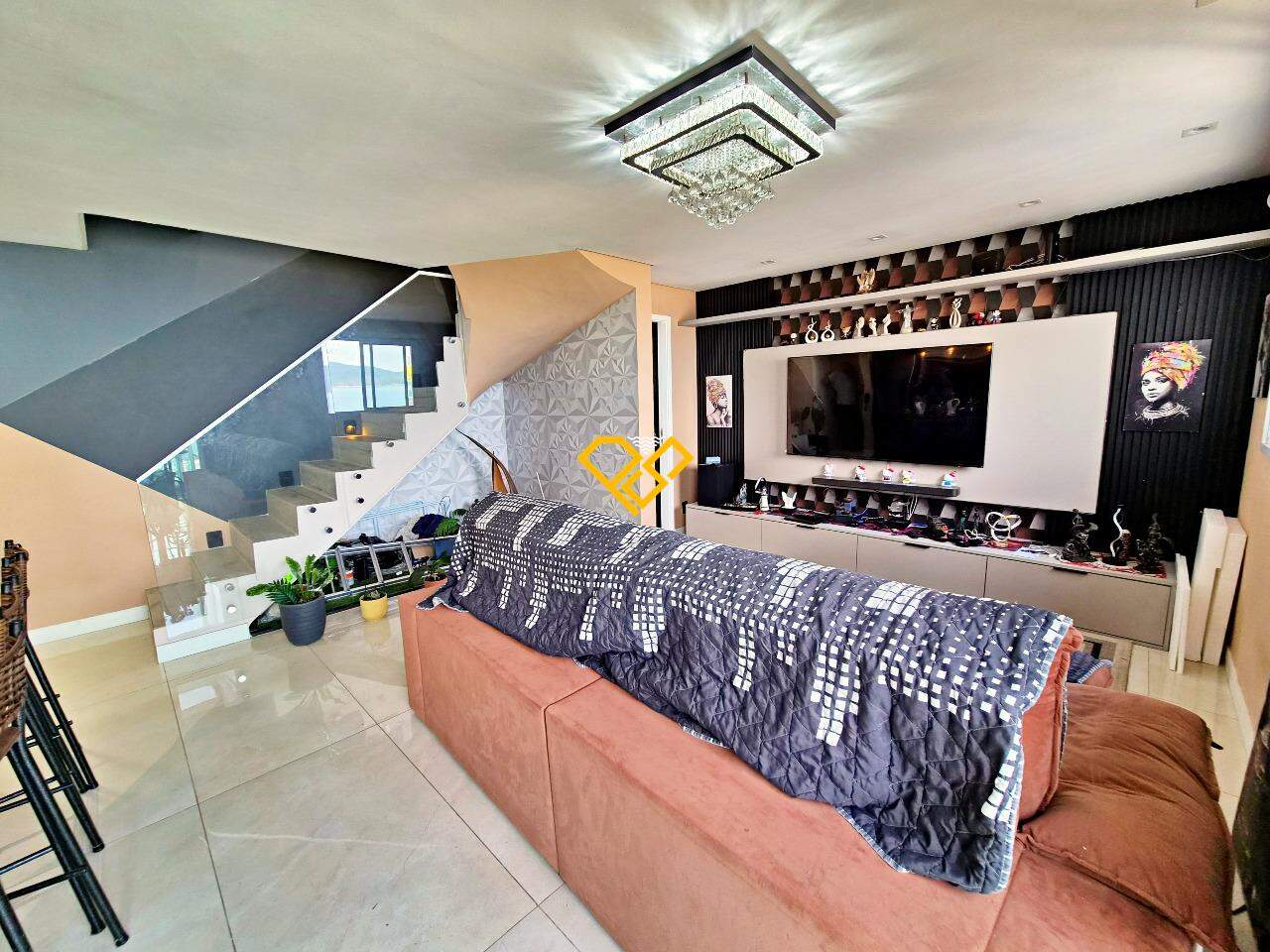Apartamento Duplex à venda no José Menino: Sala