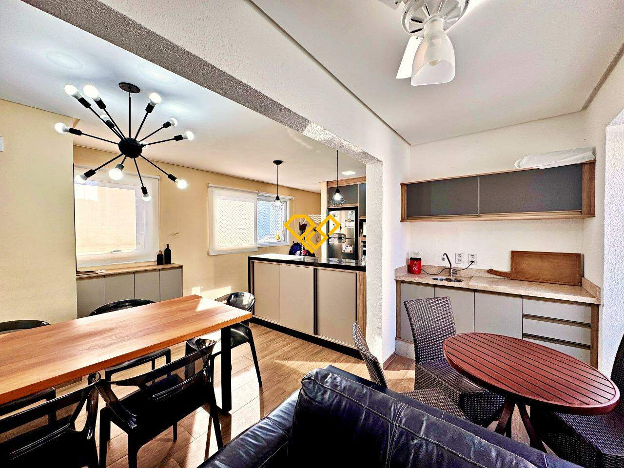 Apartamento Duplex à venda no José Menino: Sala