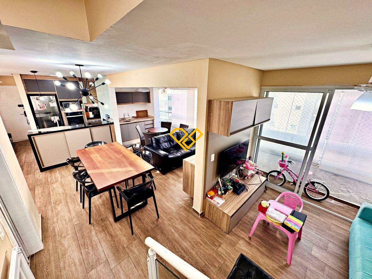 Apartamento Duplex à venda no José Menino: Sala