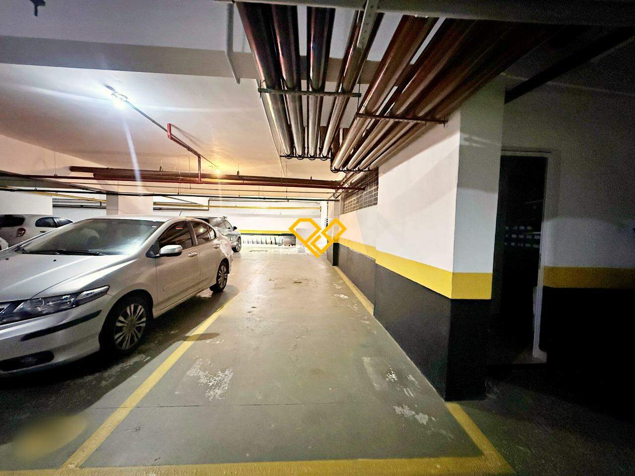 Apartamento à venda no Gonzaga: Garagem