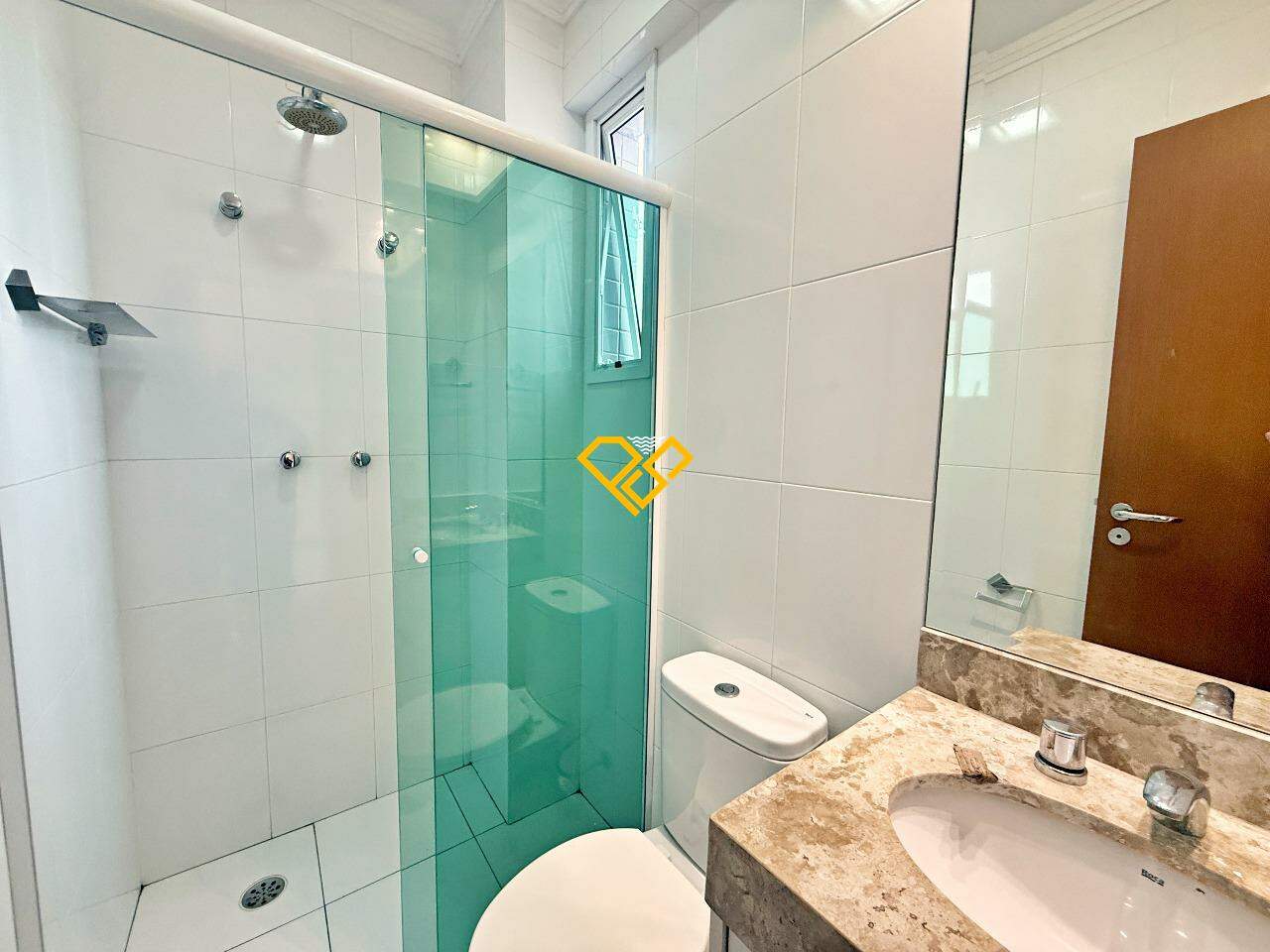 Apartamento à venda no Gonzaga: Wc suíte 1
