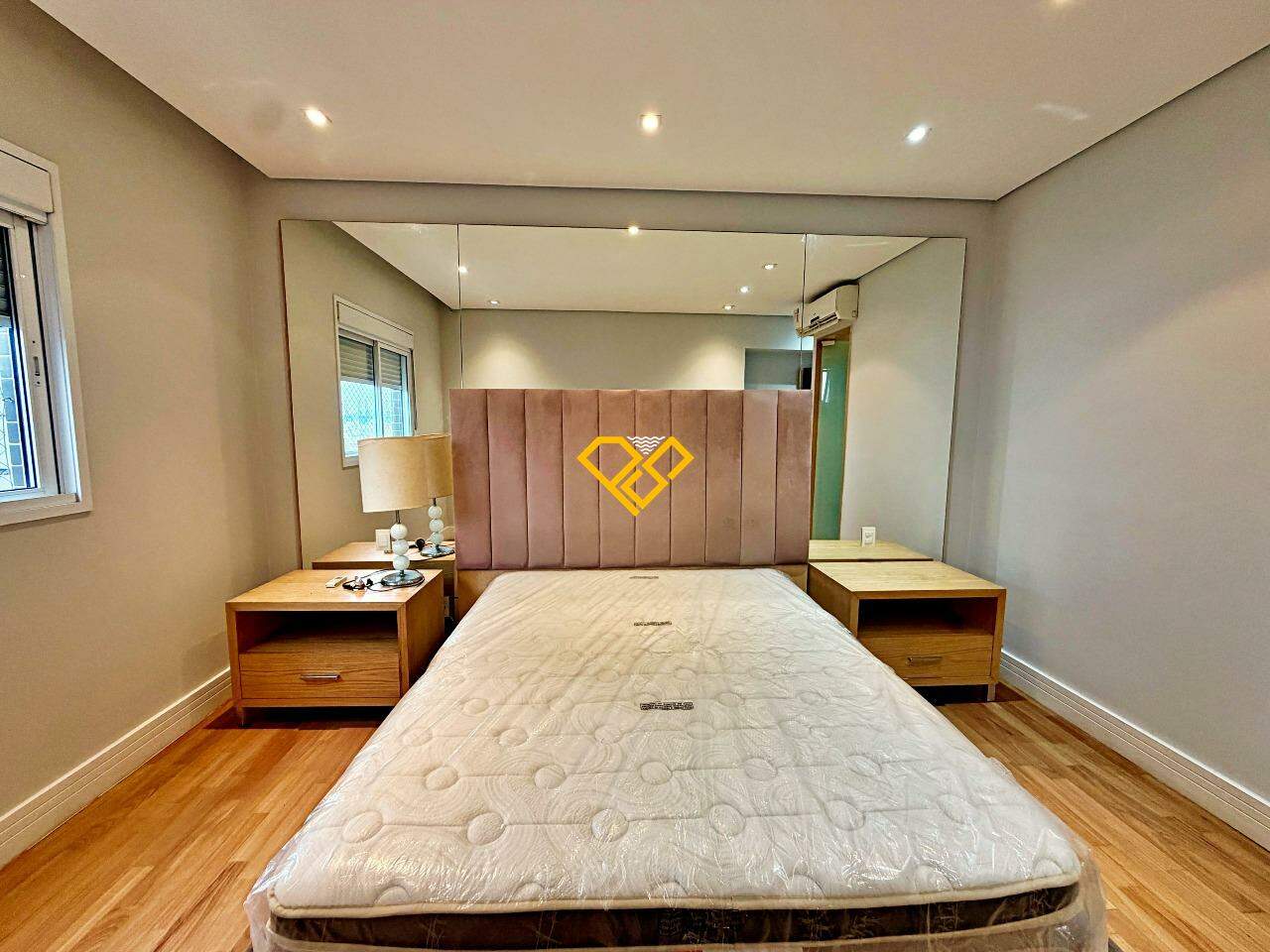 Apartamento para aluguel no Embaré: Suíte 1 - master