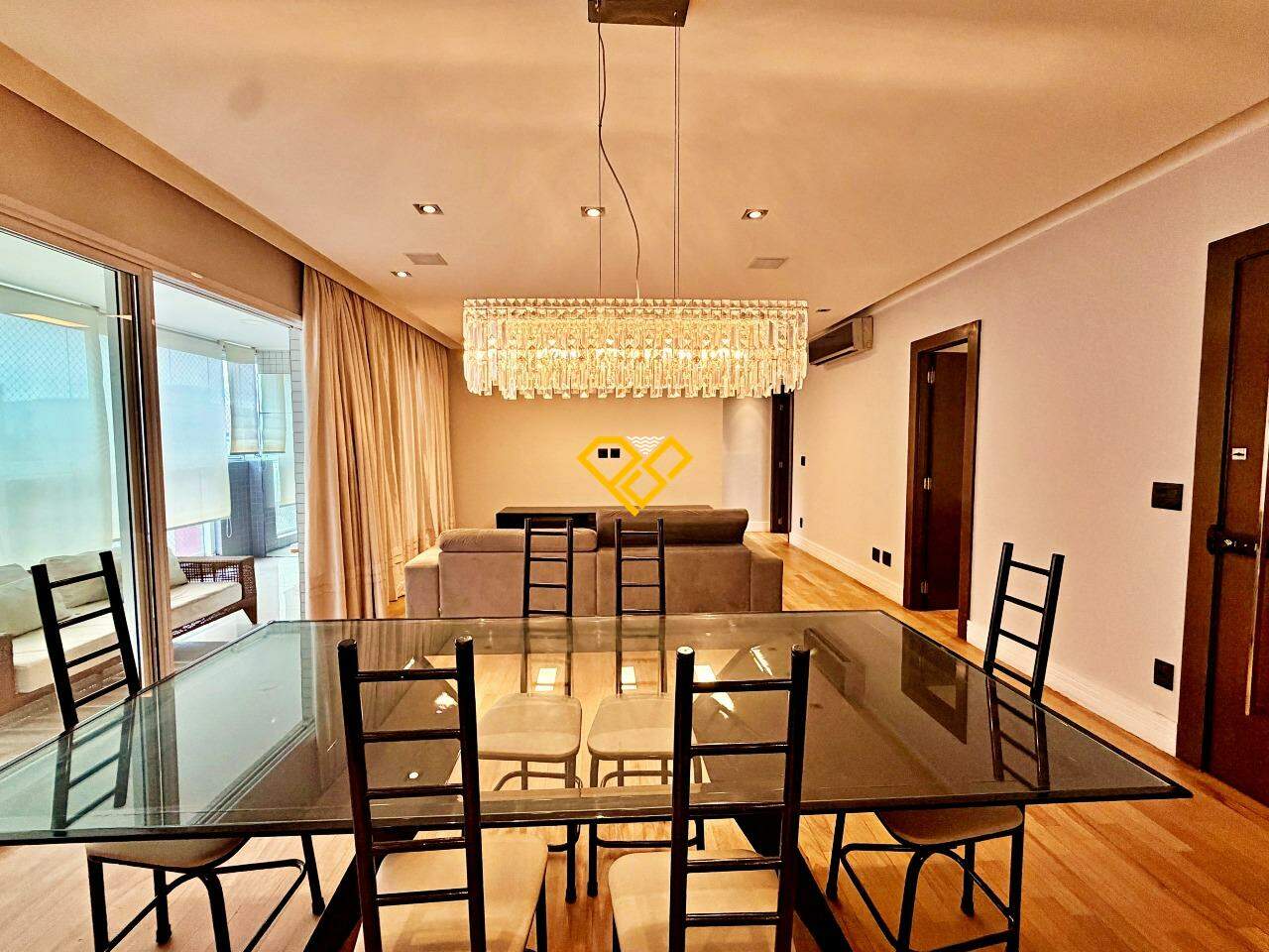 Apartamento para aluguel no Embaré: Sala