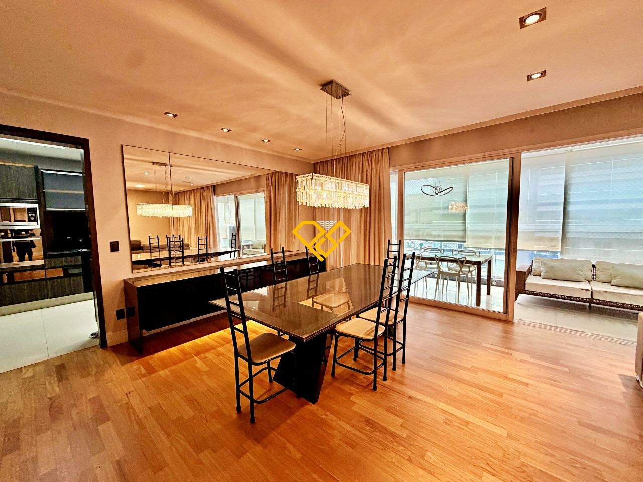 Apartamento para aluguel no Embaré: Sala