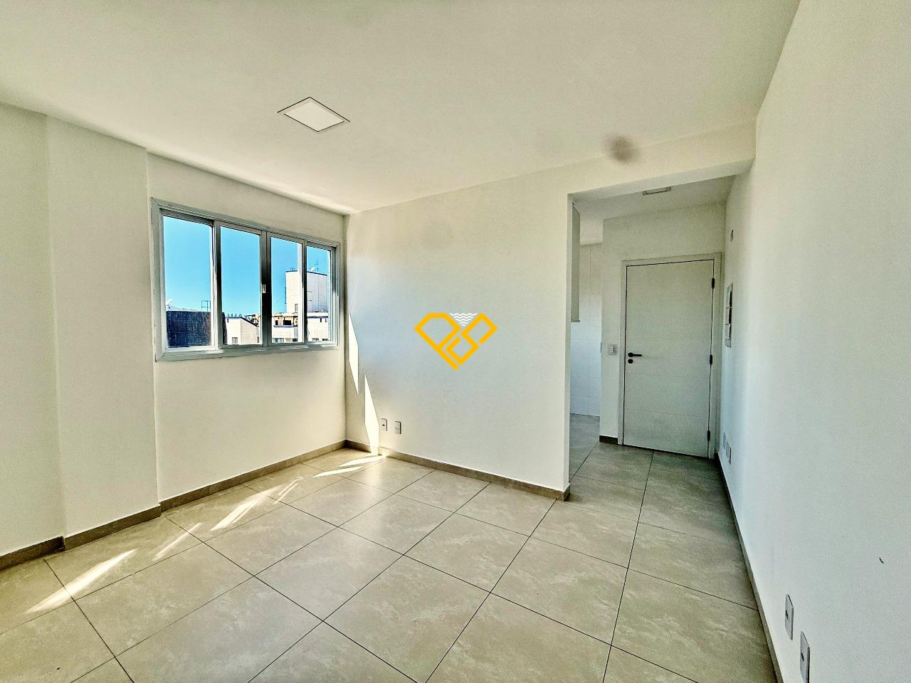 Apartamento à venda no Ponta da Praia: Sala