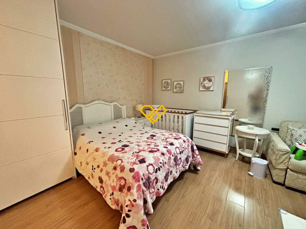 Apartamento à venda no Embaré: Suíte 4