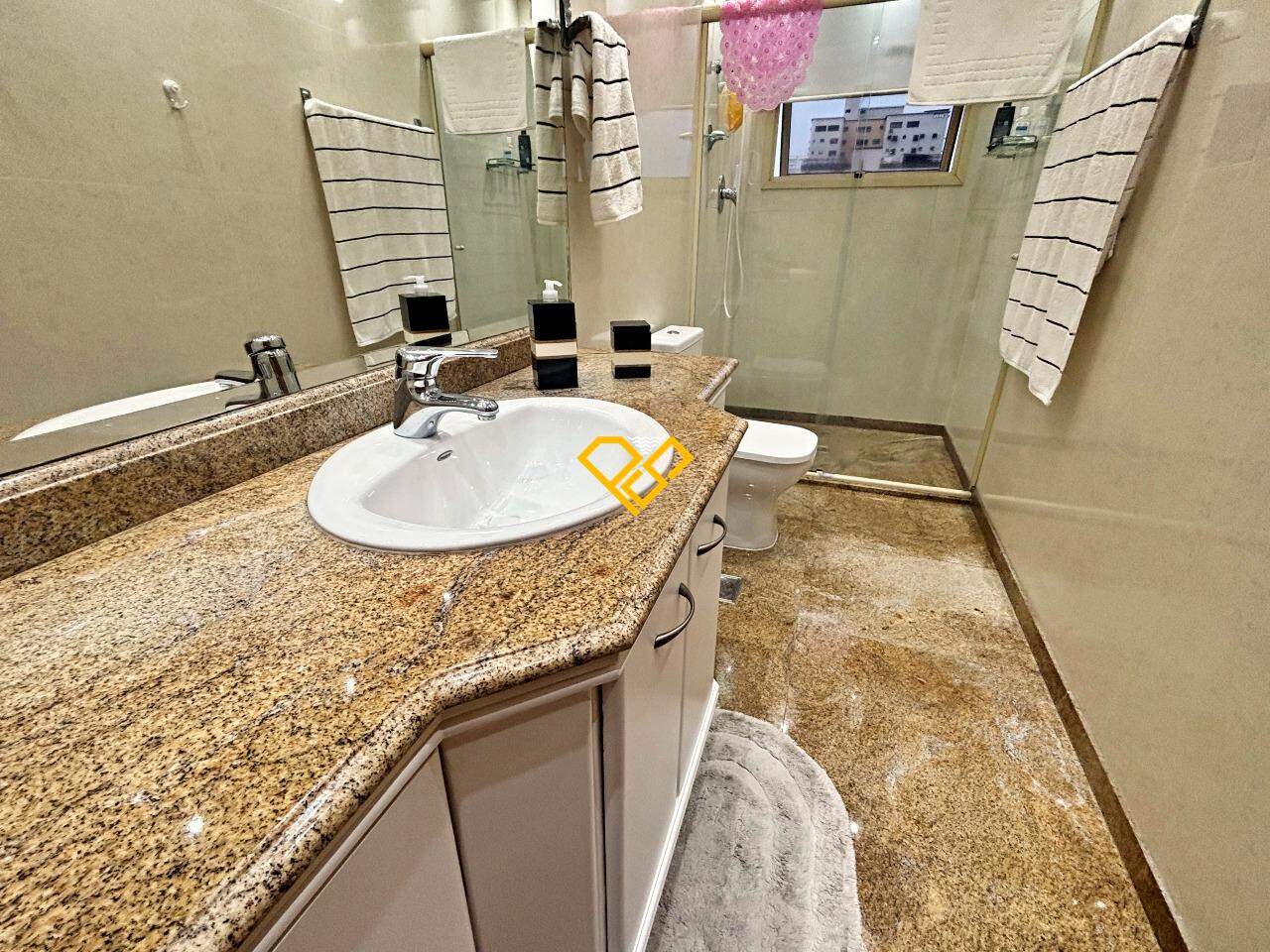 Apartamento à venda no Embaré: Wc suíte 2