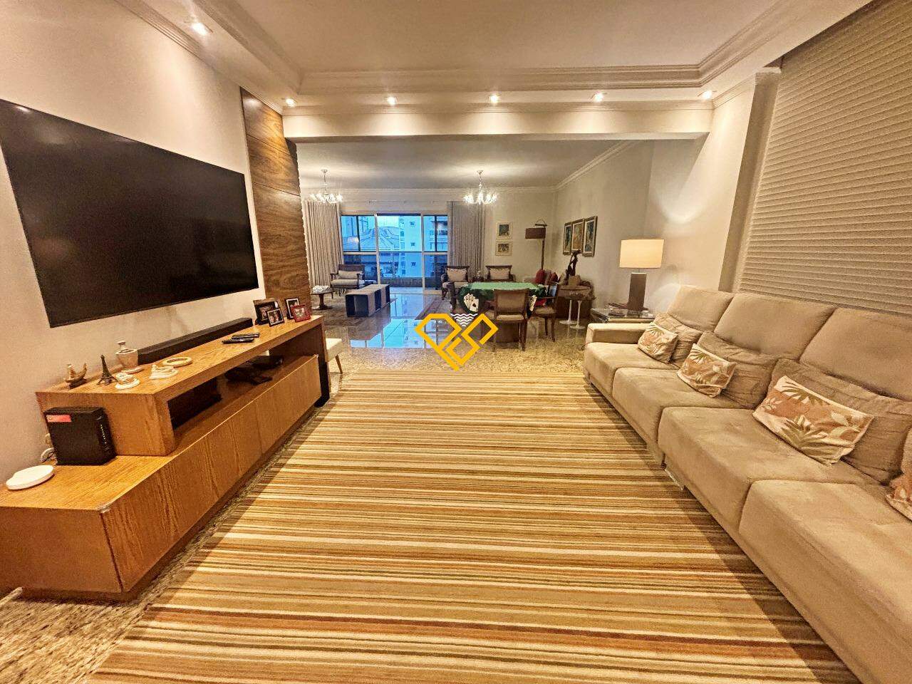 Apartamento à venda no Embaré: Sala
