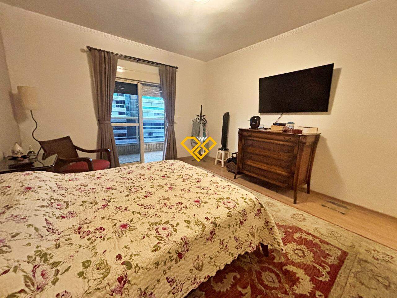 Apartamento à venda no Embaré: Suíte 1 - master