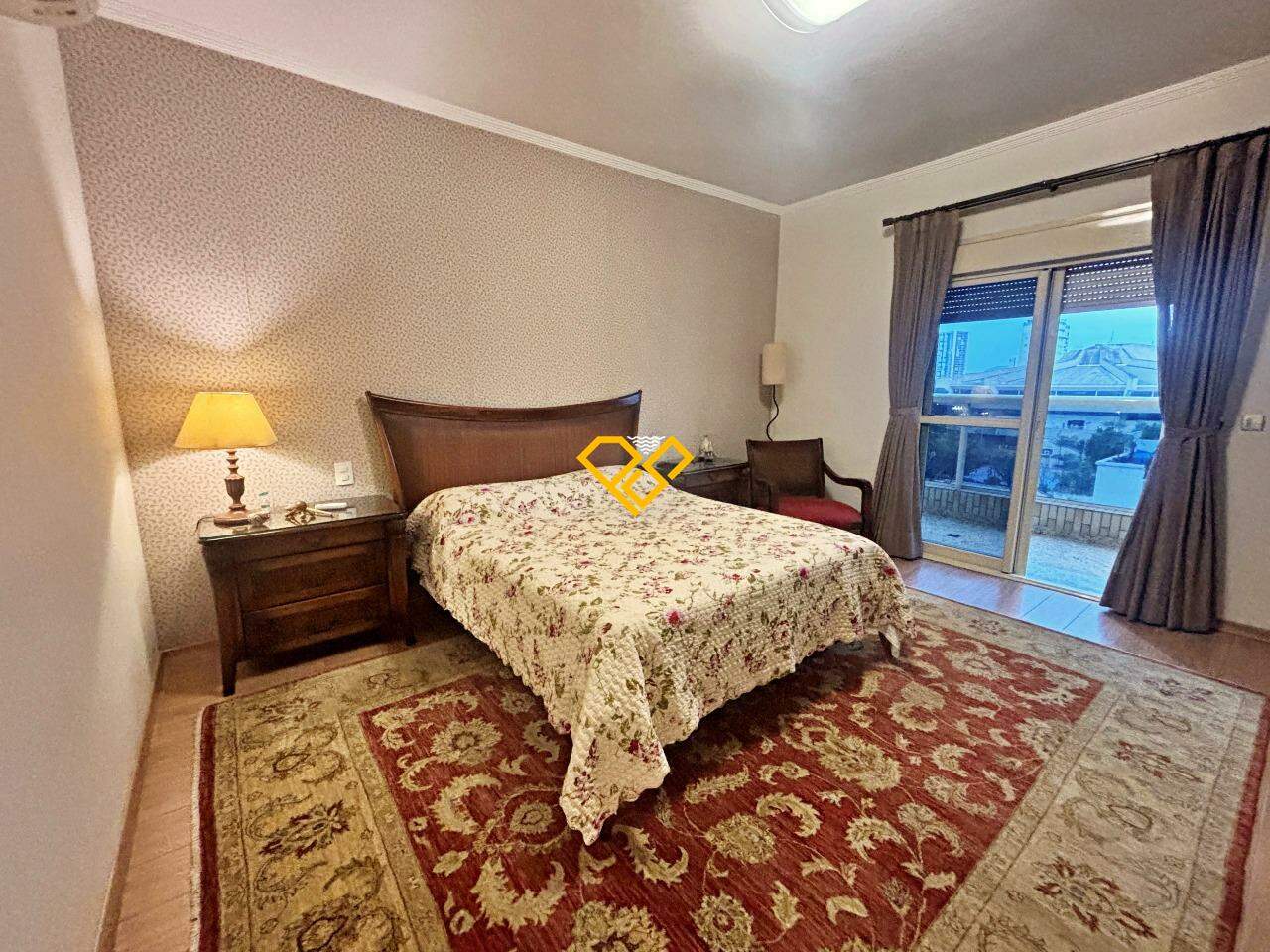 Apartamento à venda no Embaré: Suíte 1 - master