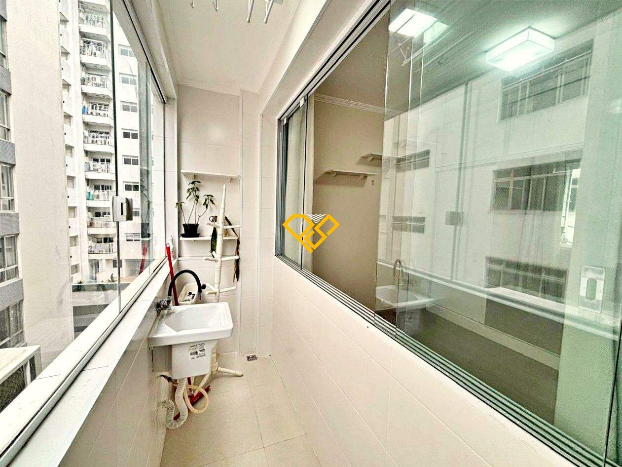 Apartamento à venda no Pompéia: Área de serviço