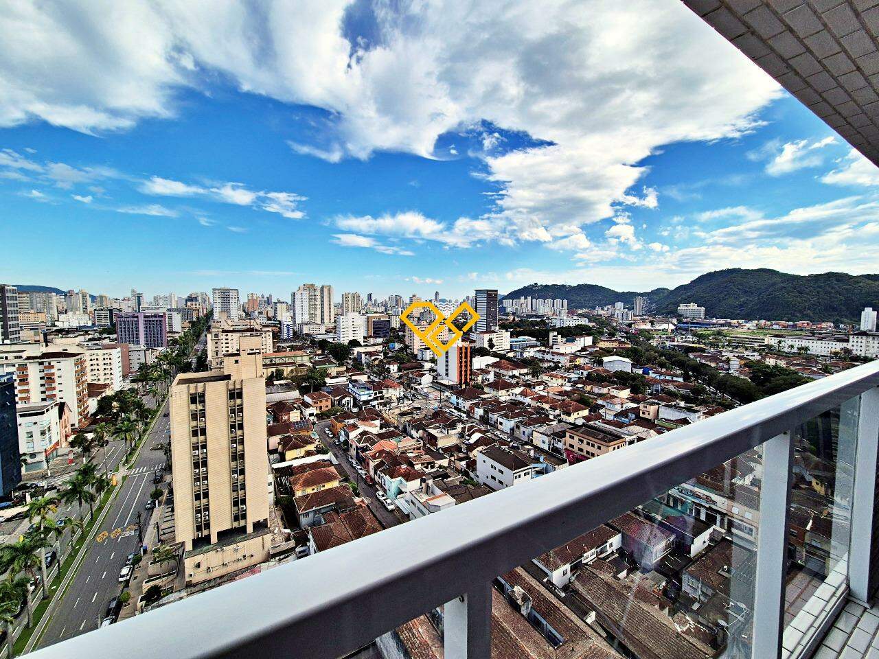 Apartamento à venda no Vila Mathias: Varanda