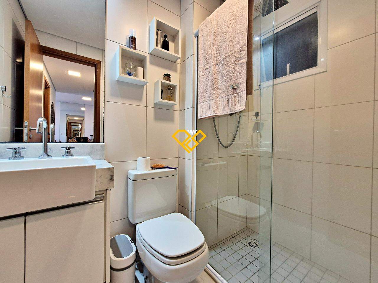 Apartamento à venda no Vila Mathias: Wc social