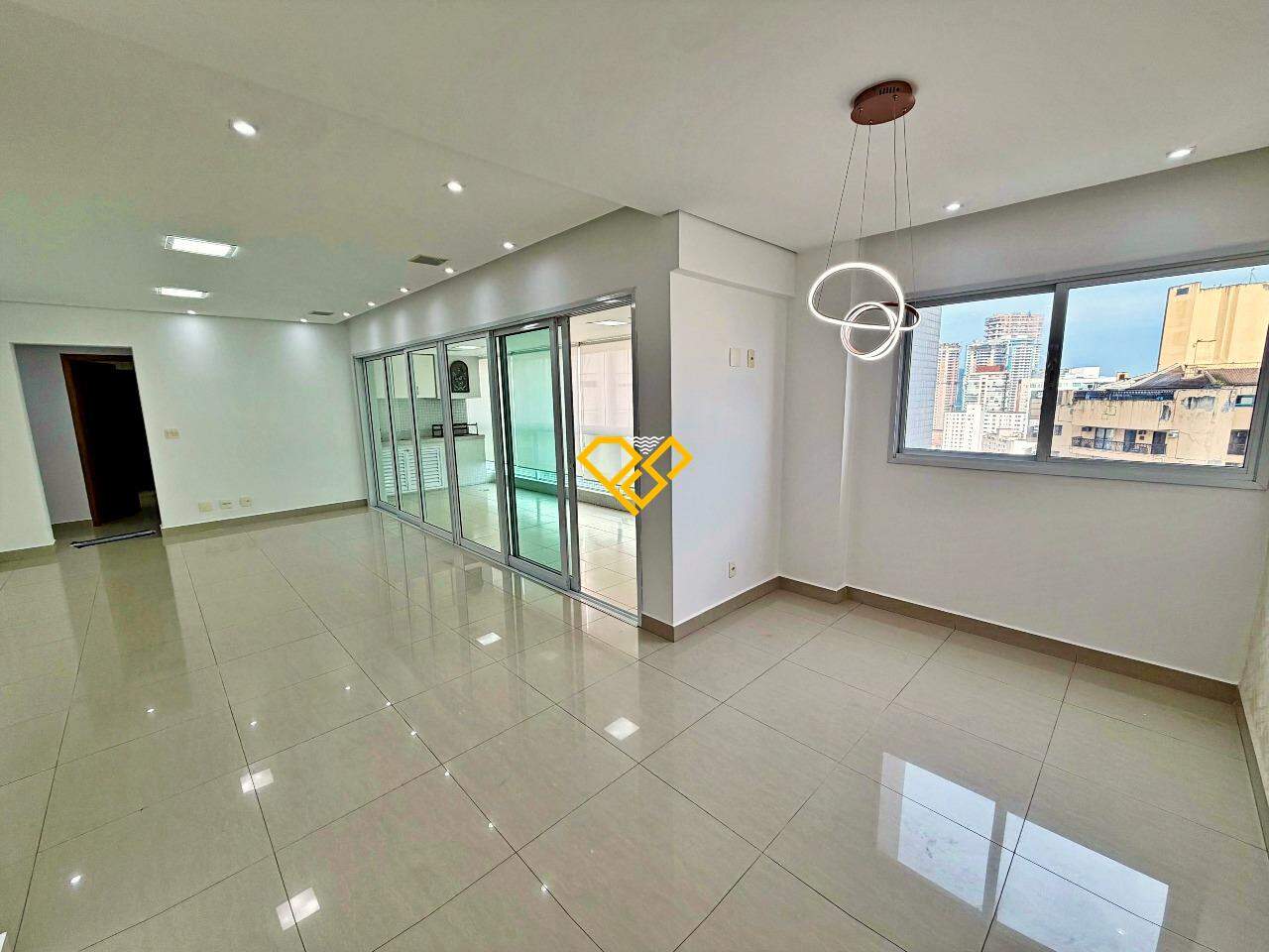 Apartamento para aluguel no Ponta da Praia: Sala