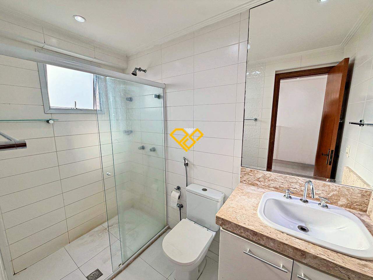 Apartamento para aluguel no Ponta da Praia: Wc suíte 3