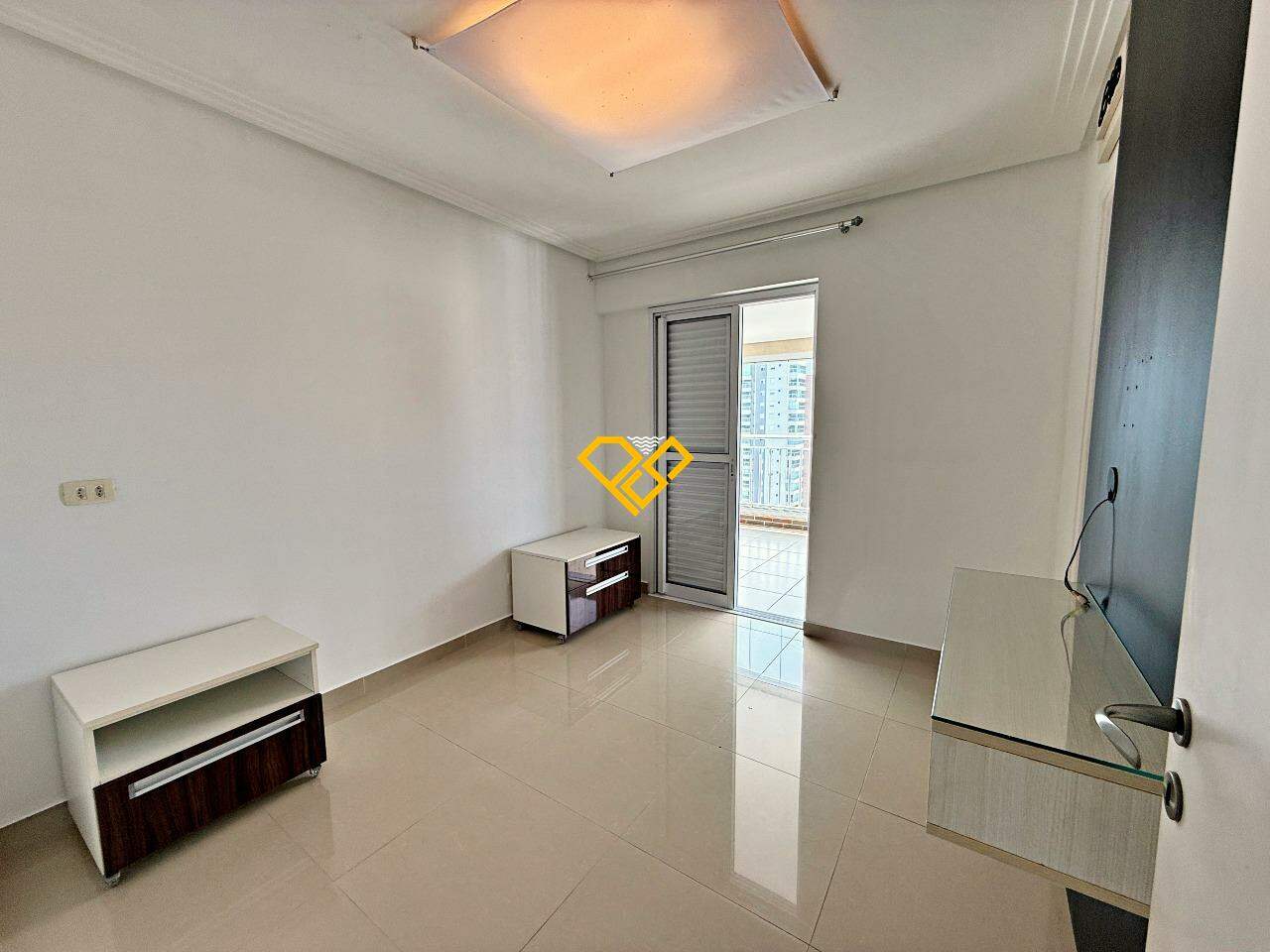 Apartamento à venda no Boqueirão: Dormitório 2 suíte americana