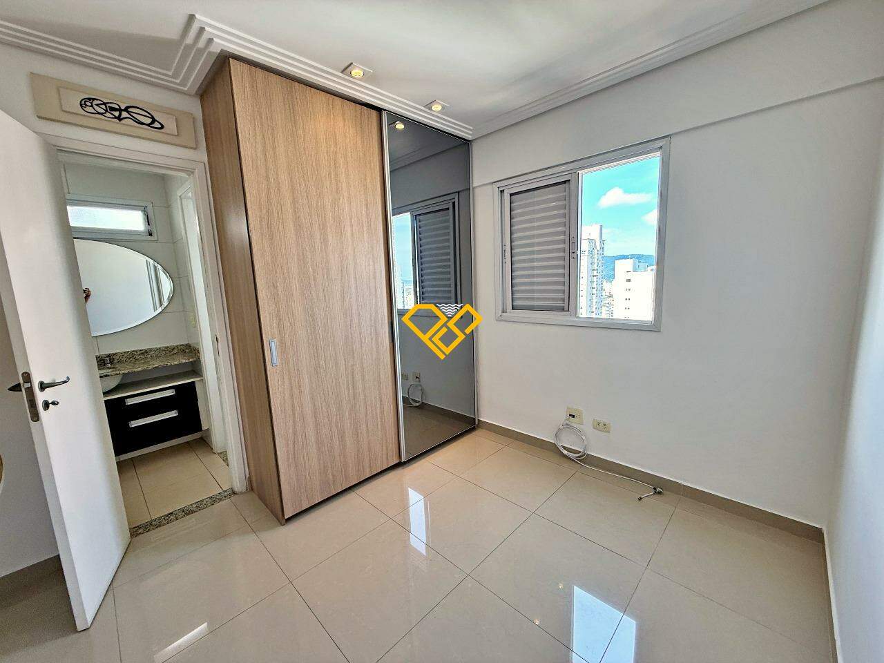Apartamento à venda no Boqueirão: Dormitório 3 suíte americana