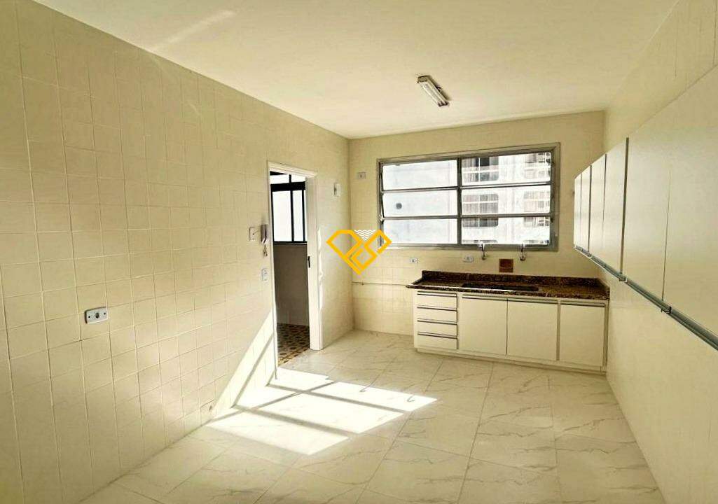 Apartamento para aluguel no Gonzaga: Cozinha