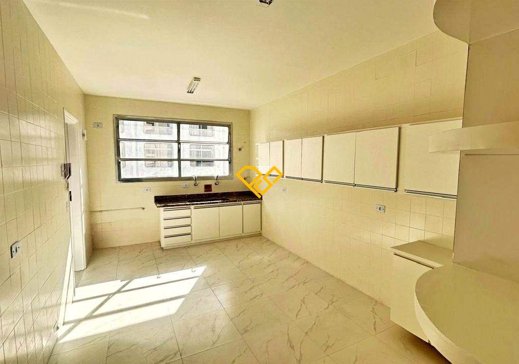 Apartamento para aluguel no Gonzaga: Cozinha
