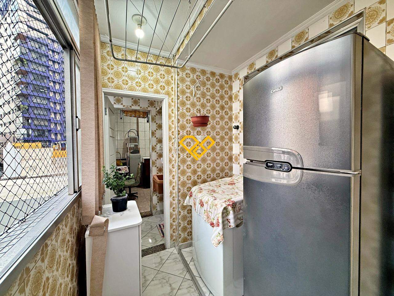 Apartamento à venda no Ponta da Praia: Área de serviço