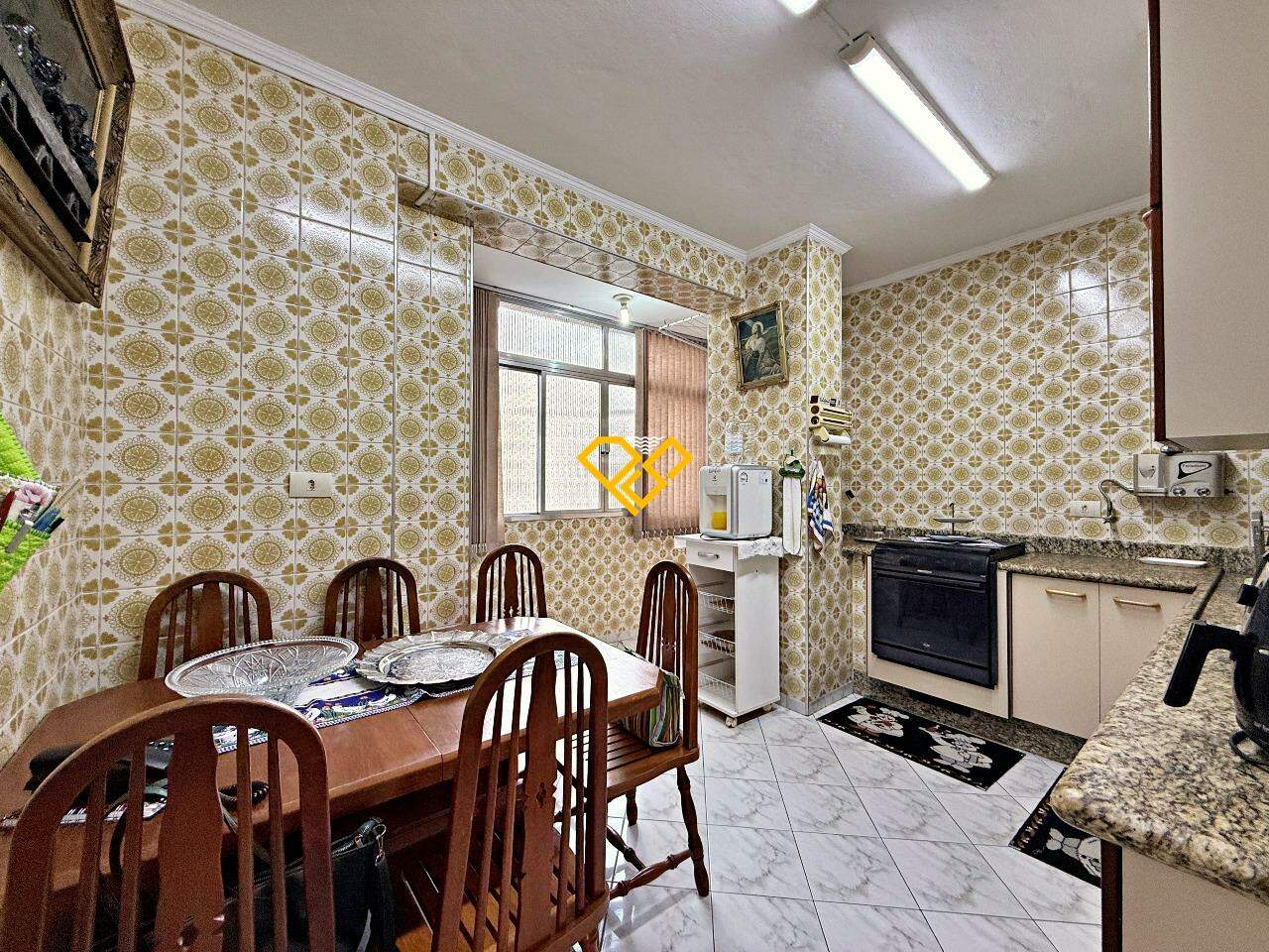 Apartamento à venda no Ponta da Praia: Cozinha