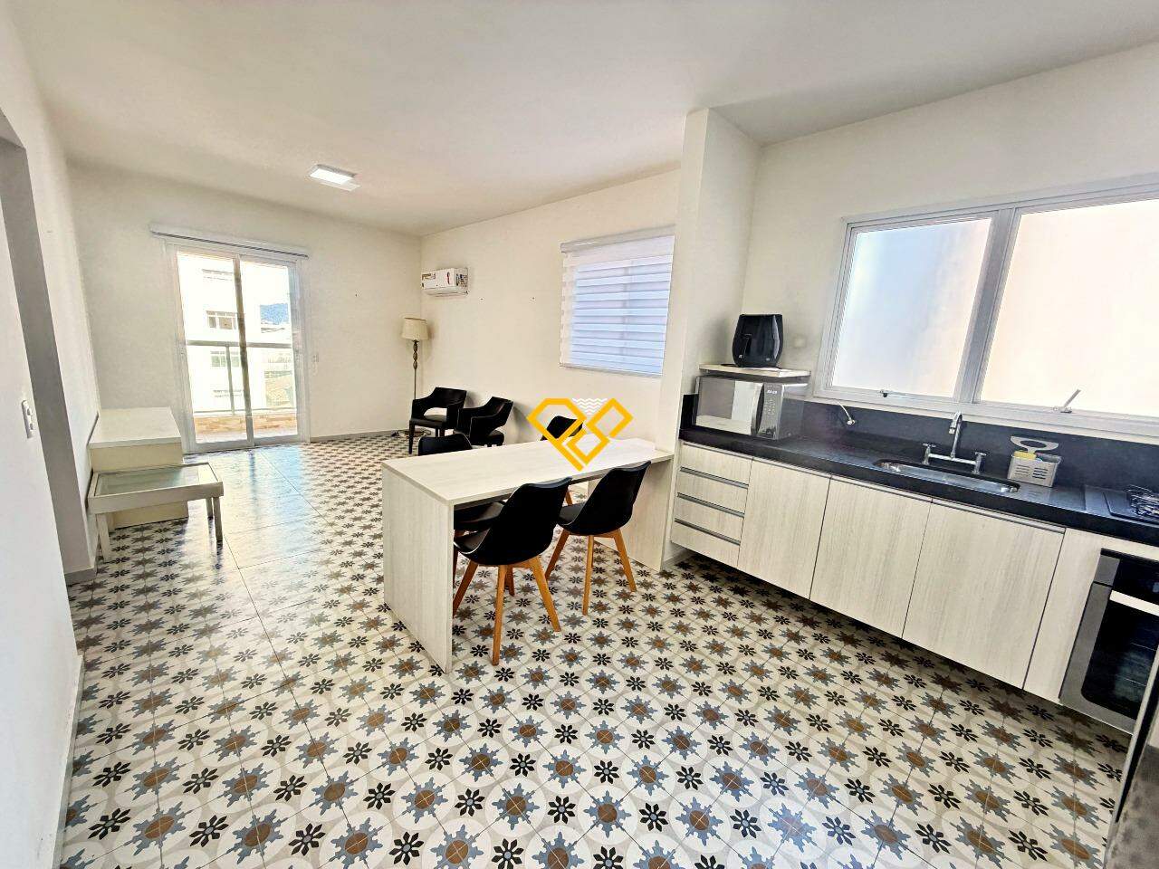 Apartamento para aluguel no Ponta da Praia: Cozinha