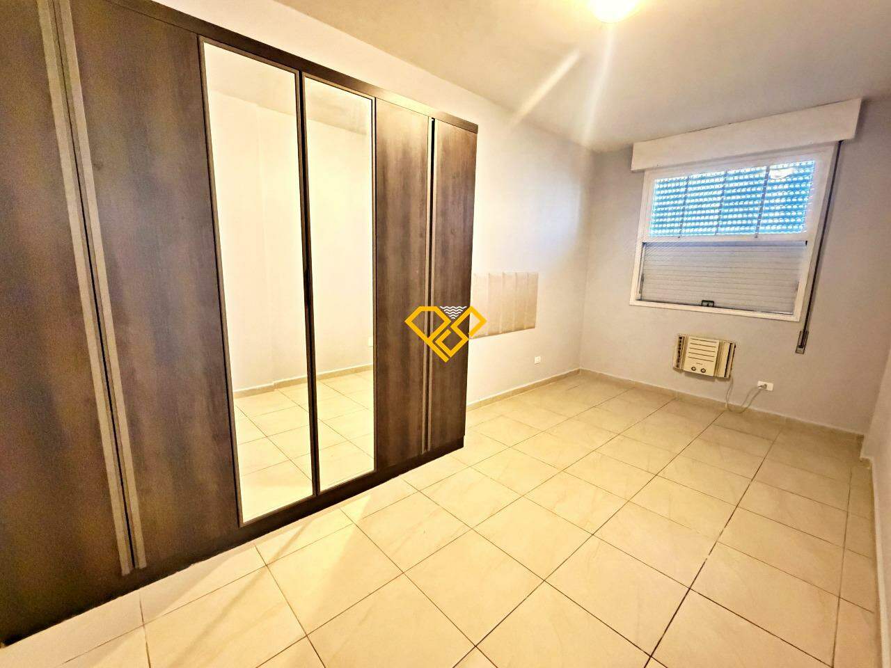 Apartamento para aluguel no Ponta da Praia: Dormitório 1
