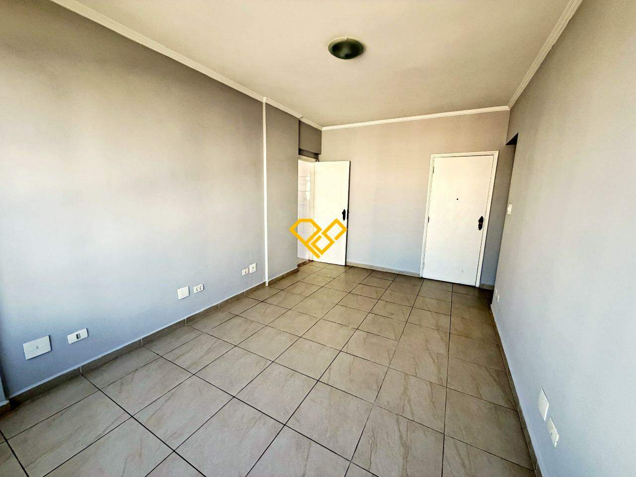 Apartamento para aluguel no Ponta da Praia: Sala