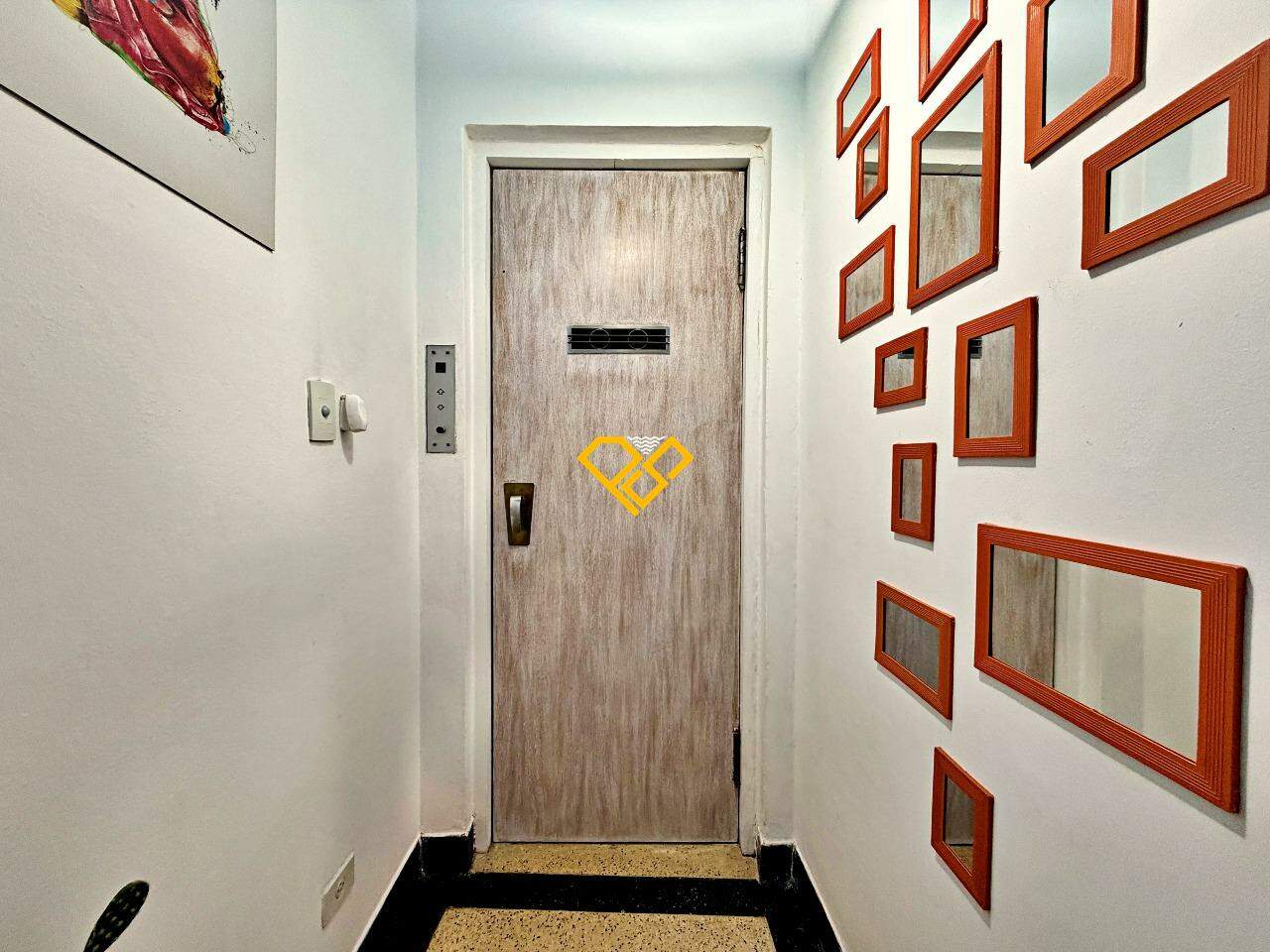 Apartamento à venda no Boqueirão: Hall privativo