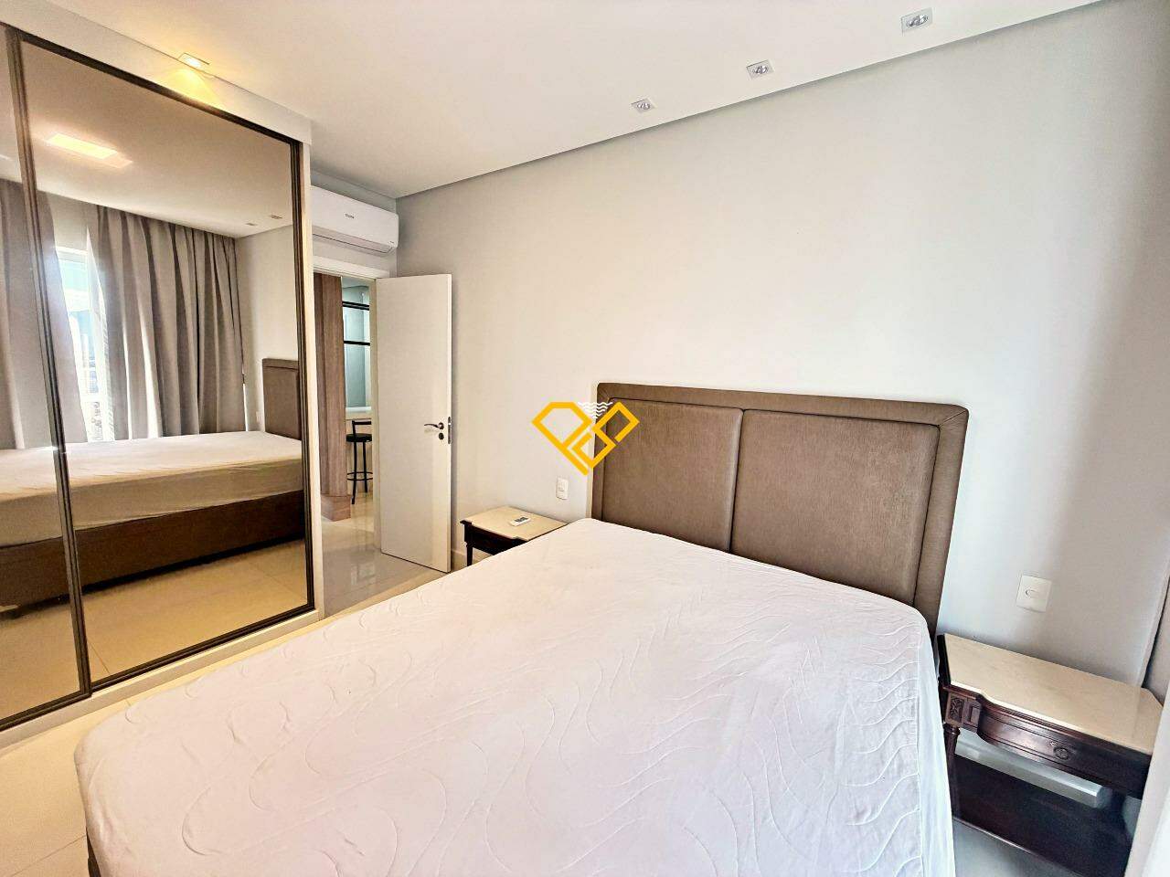 Apartamento para aluguel no Aparecida: Dormitório 1 - suíte