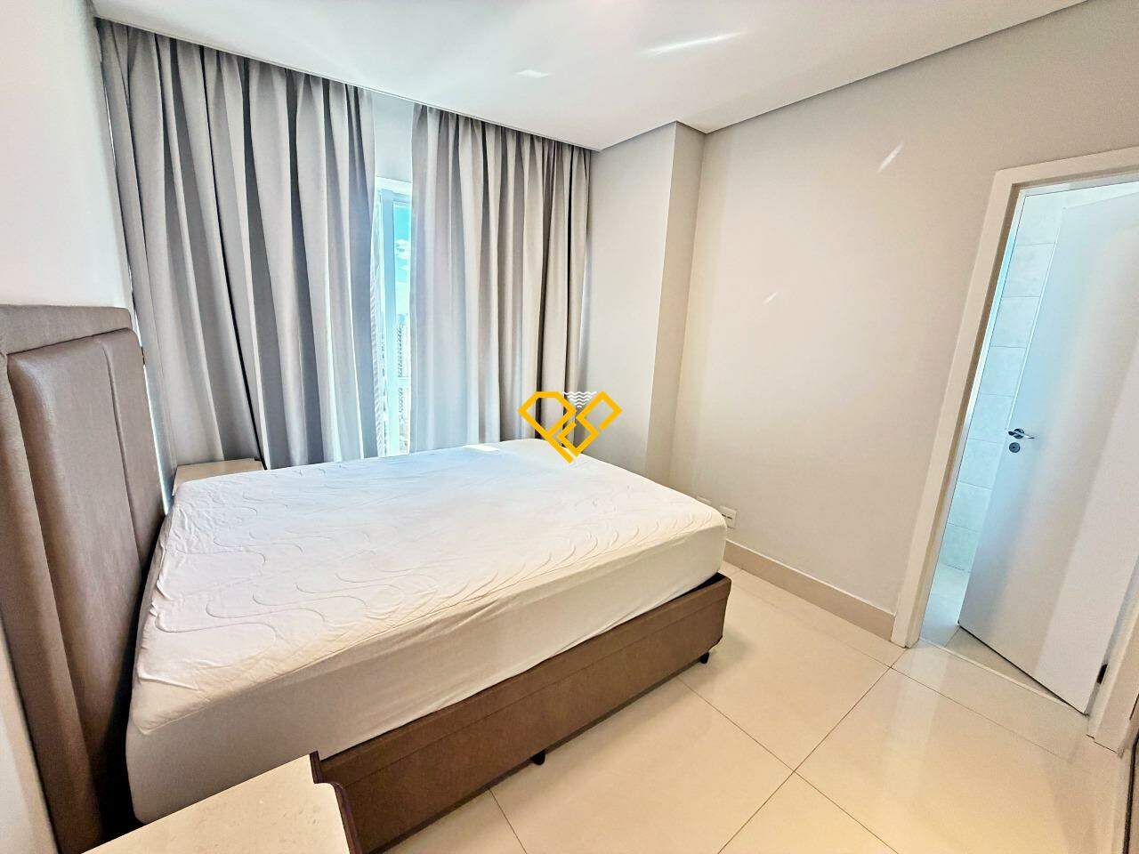 Apartamento para aluguel no Aparecida: Dormitório 1 - suíte