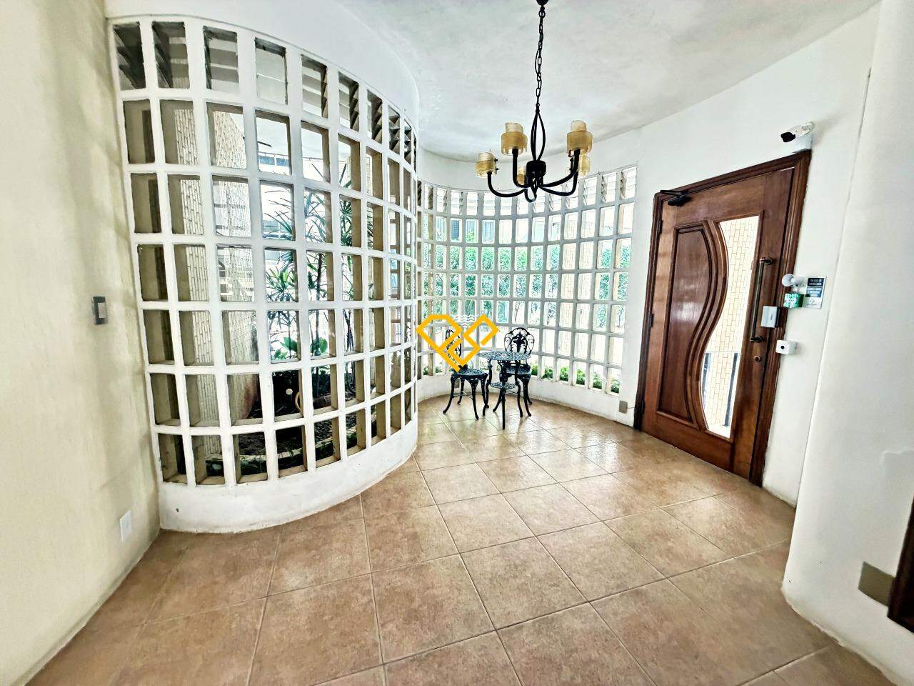 Apartamento à venda no Ponta da Praia: 